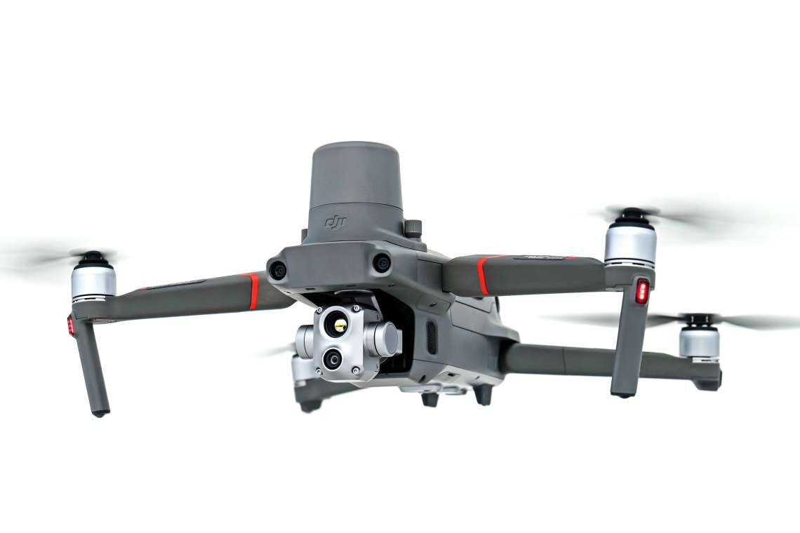 Profesionální dron s termokamerou